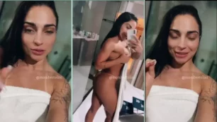 Monique Bertolini exibindo as teta e a bucetinha durante o banho