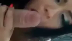 Morena safada se deliciando com o parça do boy