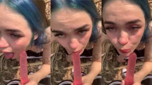Flagra ousado de uma safadinha se deliciando com um consolo em plena luz do dia