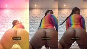 Vídeo caseiro da gata rebolando com o bundão pra cima na webcam