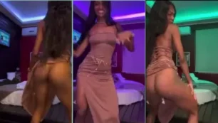 Bucetinha pretinha deliciosa se mostrando cheia de desejo em um clipe caseiro